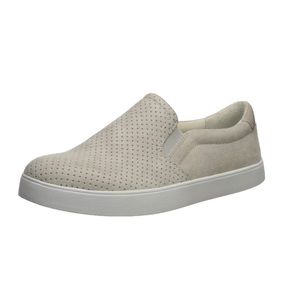 Dr. Scholl’s Madison Slip On Greige 9W